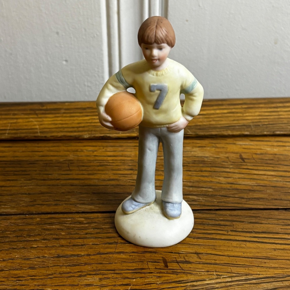 1983 Enesco Vintage Growing Up Boys Birthday Boy Age 7 Basketball